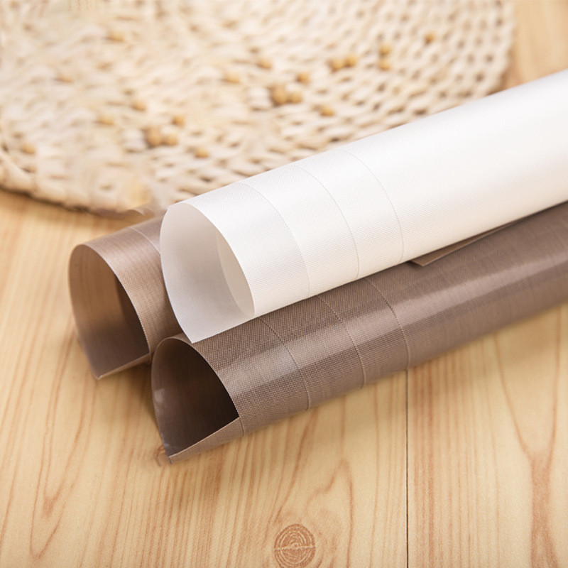 Daugkartinio naudojimo nelipnus kepimo popierius, aukštai temperatūrai atsparus lakštinis tešlos popierius, kepimo aliejinis popierius, grotelės, kepimo kilimėlis, kepimo įrankiai