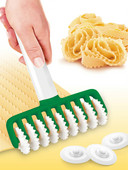 Nūdeļu griezējs Daudzfunkcionāls virtuves rīks Veltnītis Mīklas griezējs Plastmasas nūdeļu nazis Makaronu ātri pagatavojamo nūdeļu piegāde