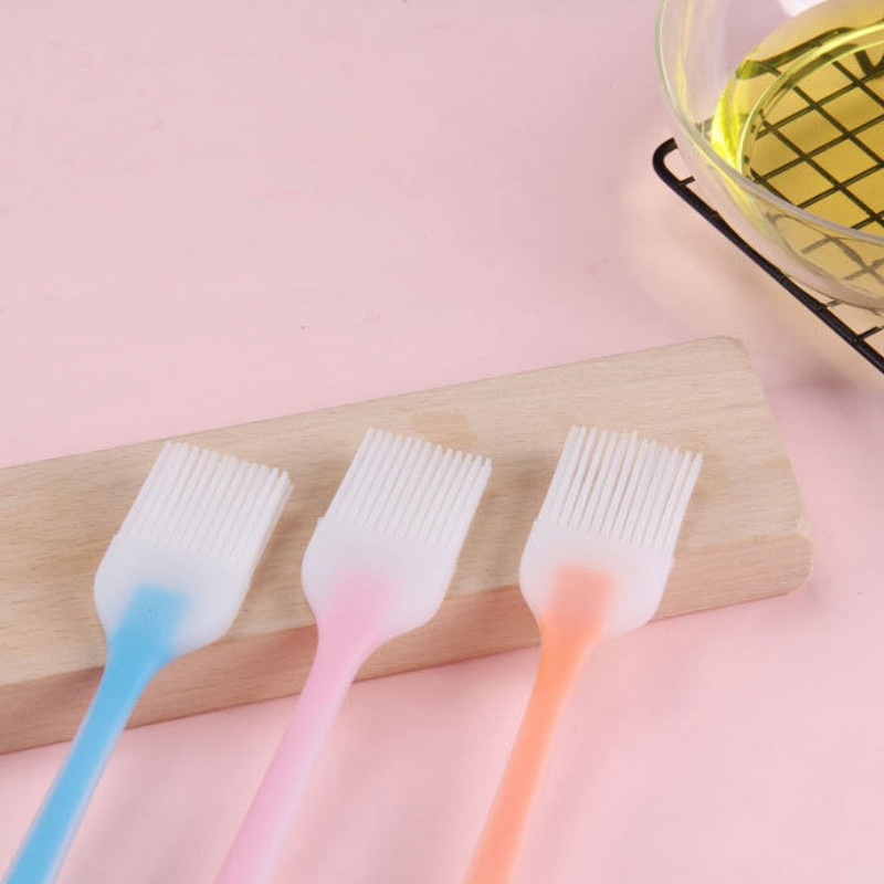 Sviesta otiņa trompetes silikona otiņa, eļļas otiņa, maza caurspīdīga galviņa, oranža rokturis, cepšanas konditorejas izstrādājumi