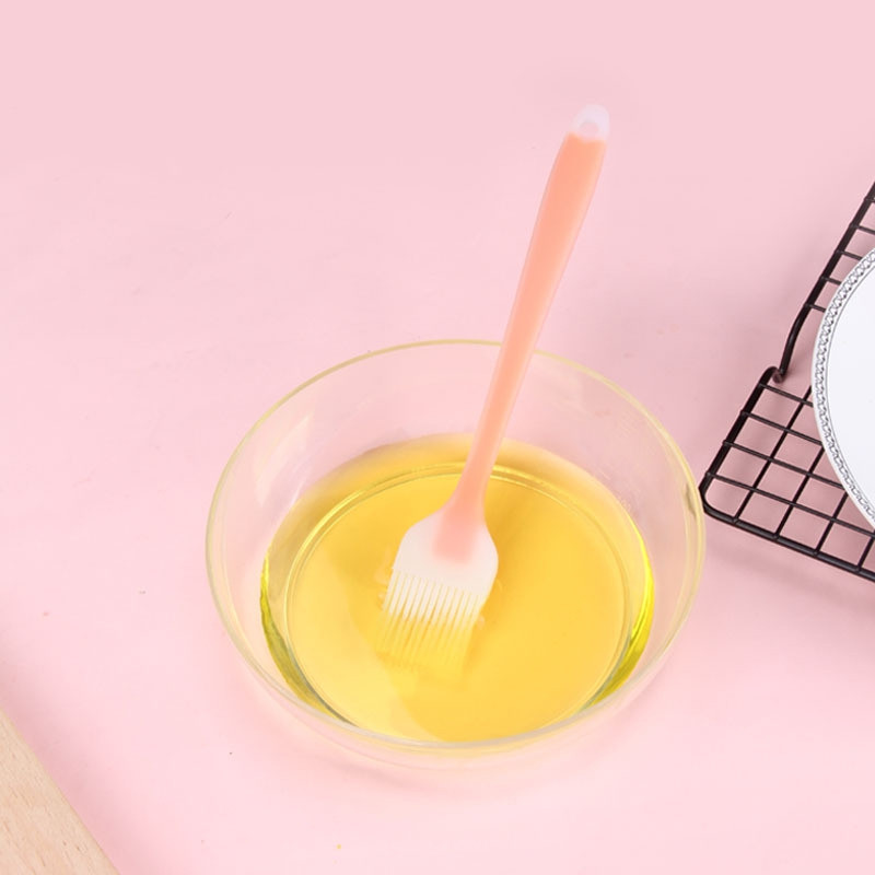 Sviesta otiņa trompetes silikona otiņa, eļļas otiņa, maza caurspīdīga galviņa, oranža rokturis, cepšanas konditorejas izstrādājumi