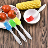 Silikoninis aliejaus šepetys, atsparus aukštai temperatūrai.