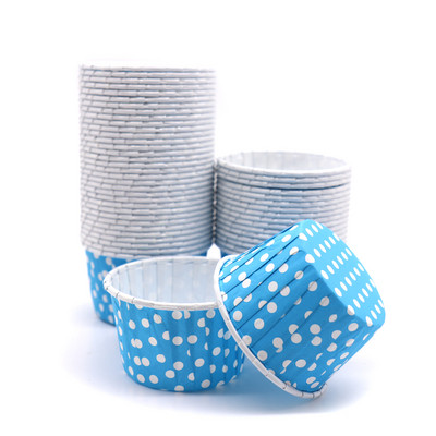 50 vnt Muffin Cake Cupcake Dėklai Spalvotas taškas Aliejui atsparus Cupcake Pamušalas Kepimo puodelio padėklas Vestuvių vakarėlio kasetės Vyniojamasis popierius