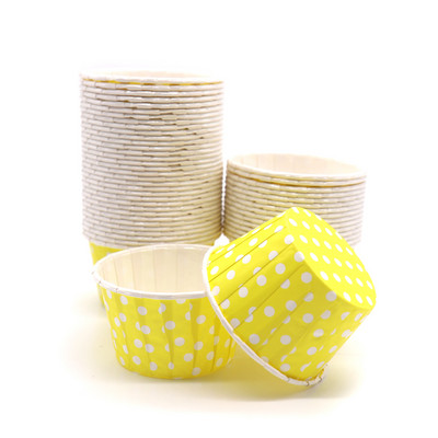 50 vnt Muffin Cake Cupcake Dėklai Spalvotas taškas Aliejui atsparus Cupcake Pamušalas Kepimo puodelio padėklas Vestuvių vakarėlio kasetės Vyniojamasis popierius