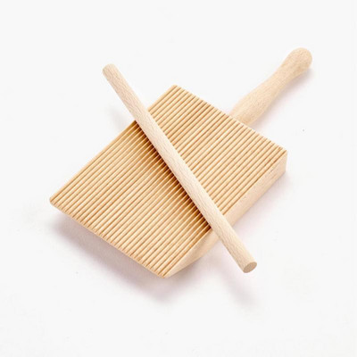 Инструменти за печене Дъска за юфка Ръчно изработена незалепваща дървена подложка за тесто Горещи домакински кнедли Разточване на нова ролка за ньоки Дървена