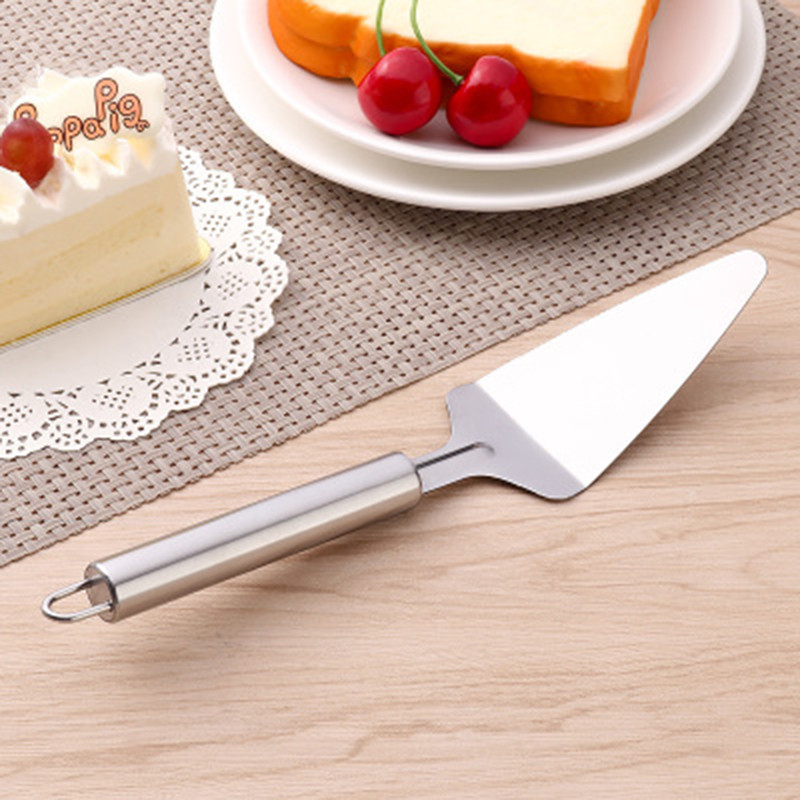 1 gab. Virtuves cepšanas konditorejas izstrādājumu pīrāgs Picas kūku griezējs nerūsējošā tērauda trīsstūrveida lāpsta ar zobu kūkas servera asmeņu griezēja lāpstiņu