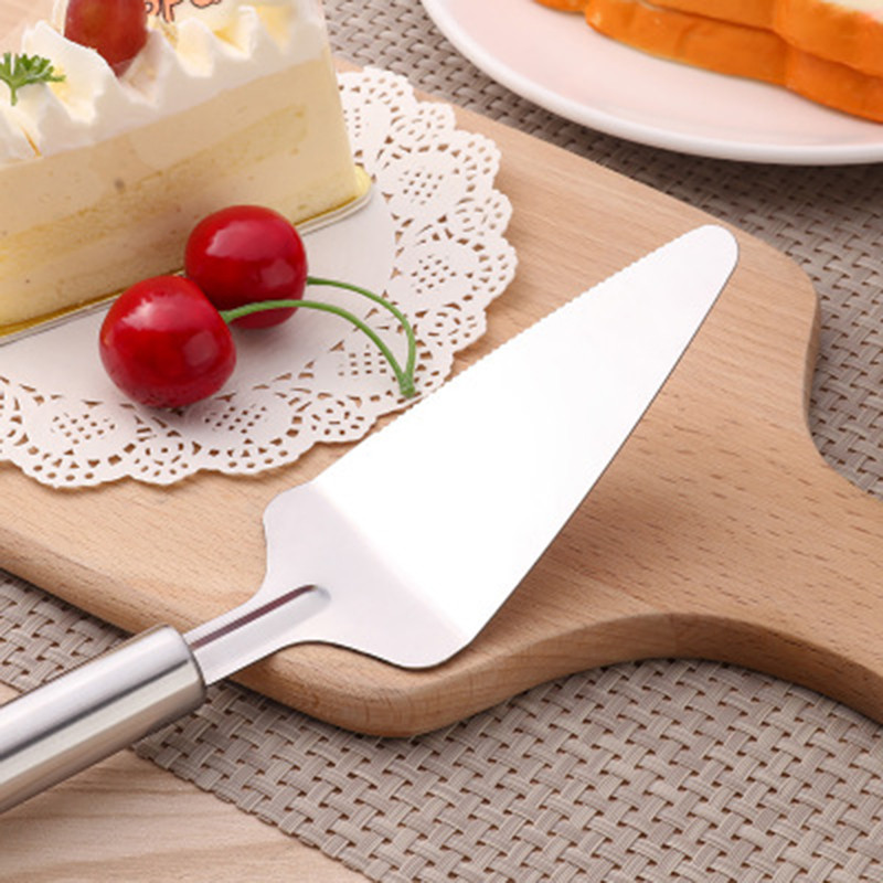 1 gab. Virtuves cepšanas konditorejas izstrādājumu pīrāgs Picas kūku griezējs nerūsējošā tērauda trīsstūrveida lāpsta ar zobu kūkas servera asmeņu griezēja lāpstiņu