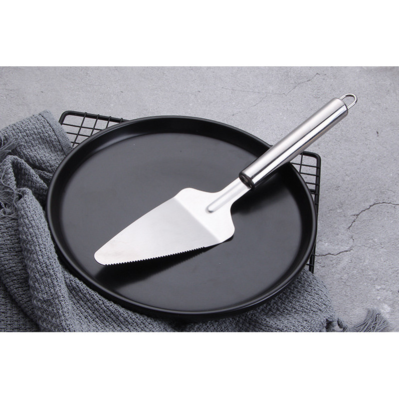 1 gab. Virtuves cepšanas konditorejas izstrādājumu pīrāgs Picas kūku griezējs nerūsējošā tērauda trīsstūrveida lāpsta ar zobu kūkas servera asmeņu griezēja lāpstiņu