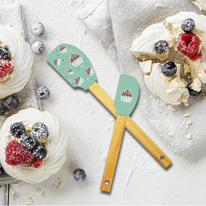 2 tk/komplekt valge silikoonkreemi spaatliga mittenakkuva kondiitri segisti puidust käepidemega šokolaadivõi küpsetuskraabits köögi koogisegisti