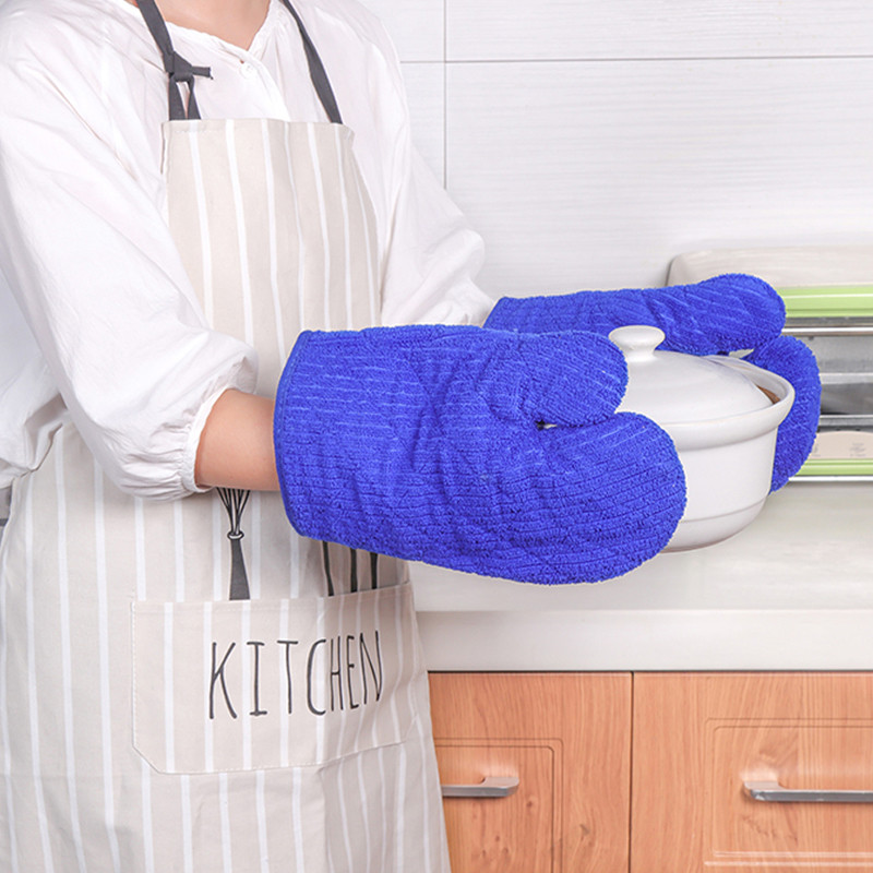 050 Mikroviļņu krāsns cimdi augstas temperatūras izturīgs sabiezināts dvieļu paliktnis pret karstuma paliktnis augstas temperatūras galda paklājiņš 28*17cm