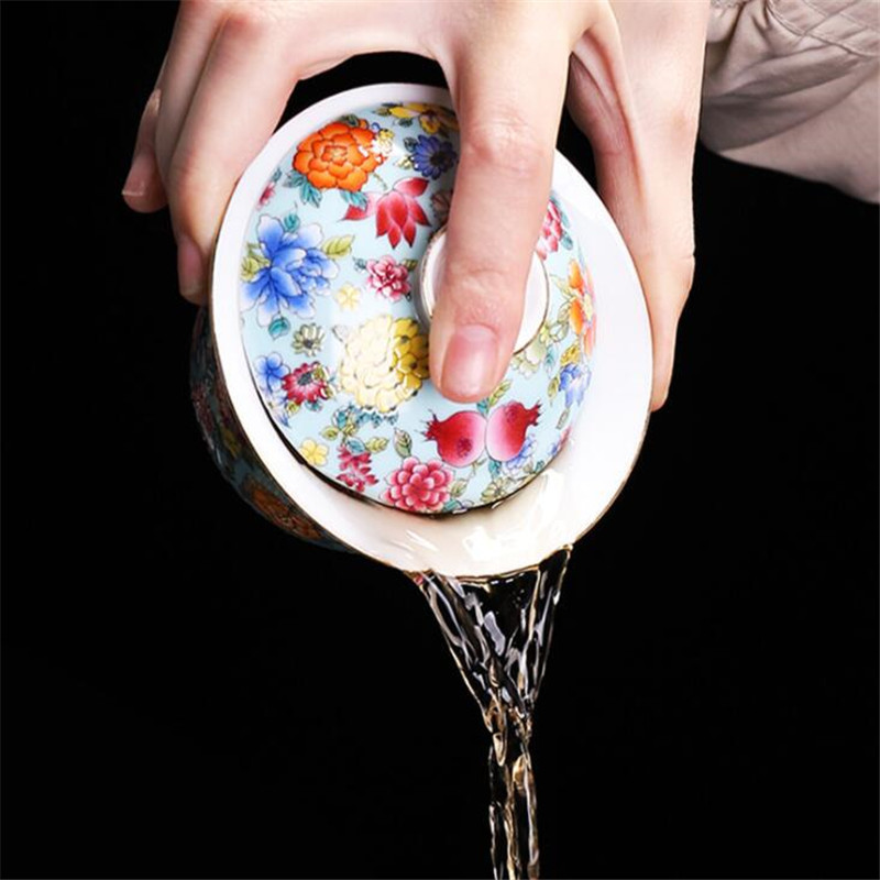 200 ml kinų tradicijų Gai Wan emalio spalvos Kungfu arbatos rinkinys Didelis arbatos dubuo Baltas porcelianinis arbatos puodelis ir lėkštės rinkinys Kelioninis arbatinukas