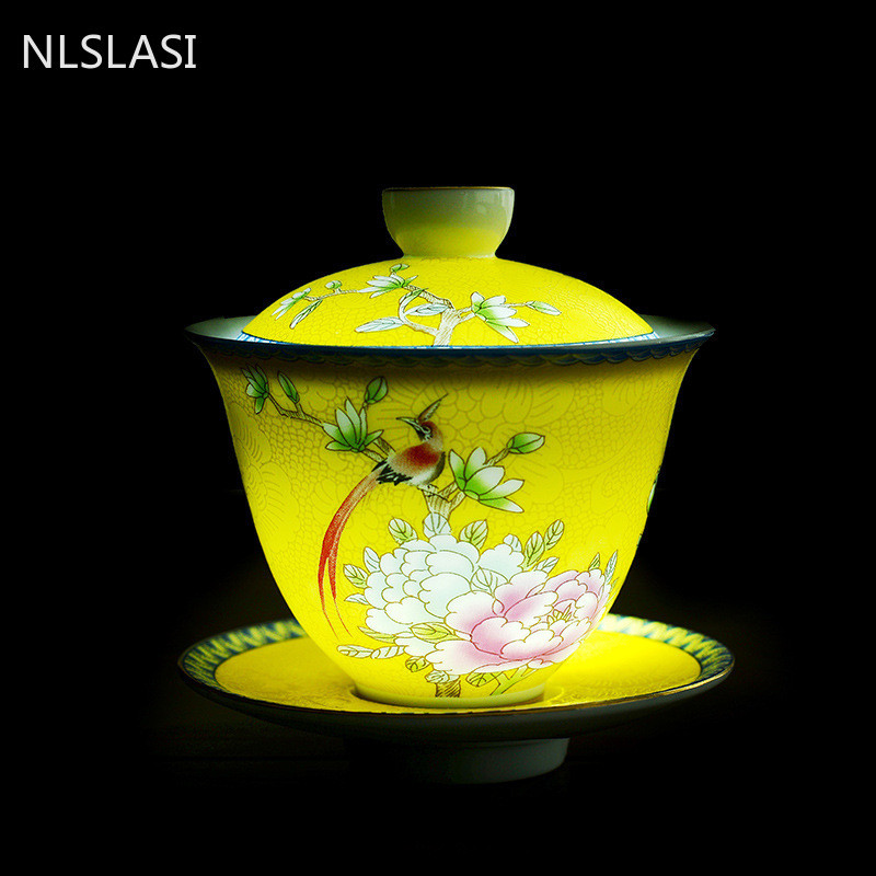 NLSLASI Jingdezhen kerámia Gaiwan Exquisite Zománc színű kézzel készített teástál Kézzel festett virág és madár teaset 150 ml Italkészlet