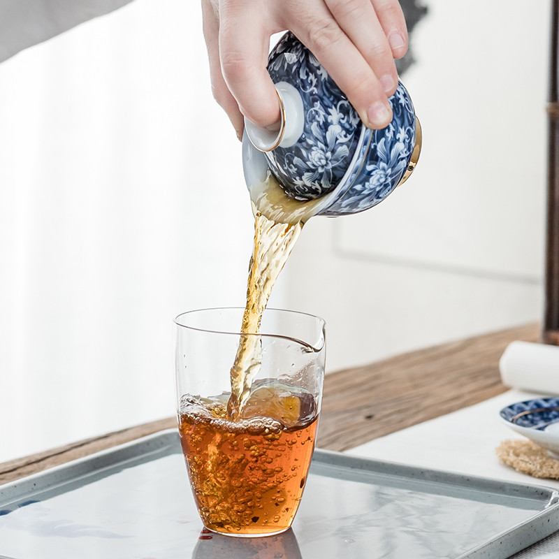 Jingdezhen kék-fehér porcelán tea tureen tál kézzel készített kerámia teáscsésze utazási hordozható Gaiwan otthoni teáskészlet ivóedény 160 ml