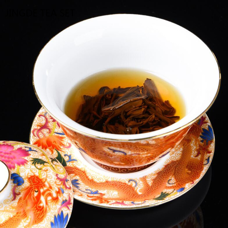 Palace Emalja Dragon Pattern Ceramic Gaiwan Ķīniešu roku darbs tējas tase Ceļojumu tējas trauks Mājas tējas piederumi Aksesuāri Dzērienu trauki 170ml