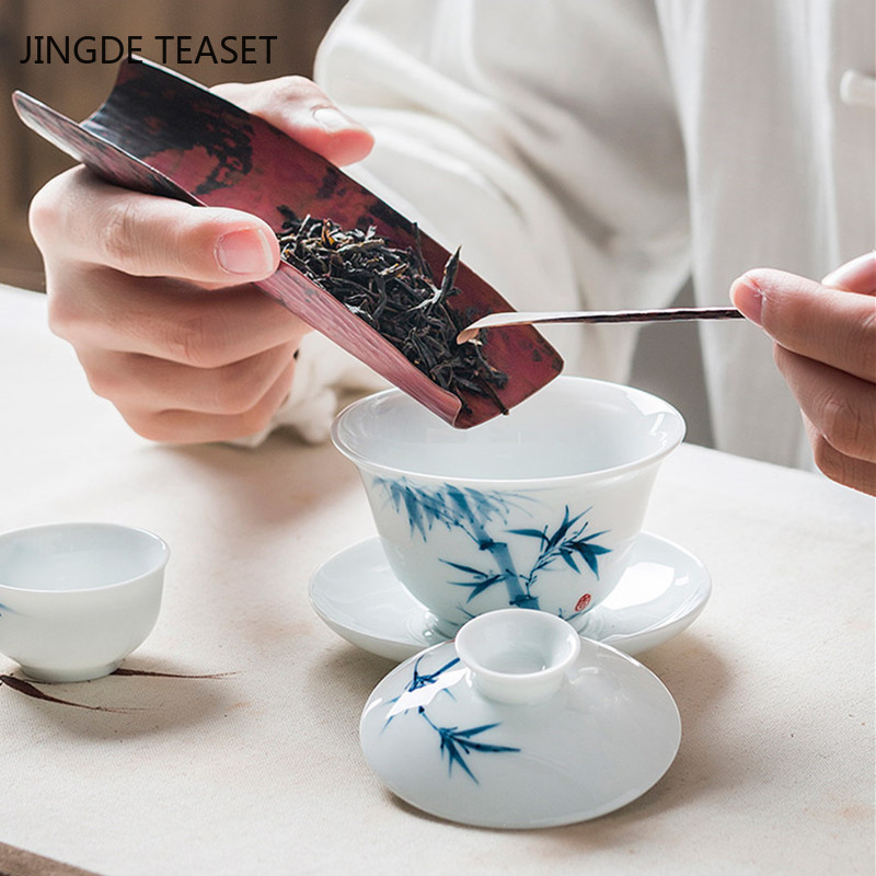 Ķīniešu keramikas Gaiwan ar rokām apgleznota tējas krūze