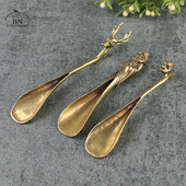 Senovinis žalvaris varinis elnio dharma galvos arbatos kaušeliai semtuvas Kavos juodosios arbatos šaukštelis miltelių šaukštelis arbatos indas Arbatos ceremonijos ledai