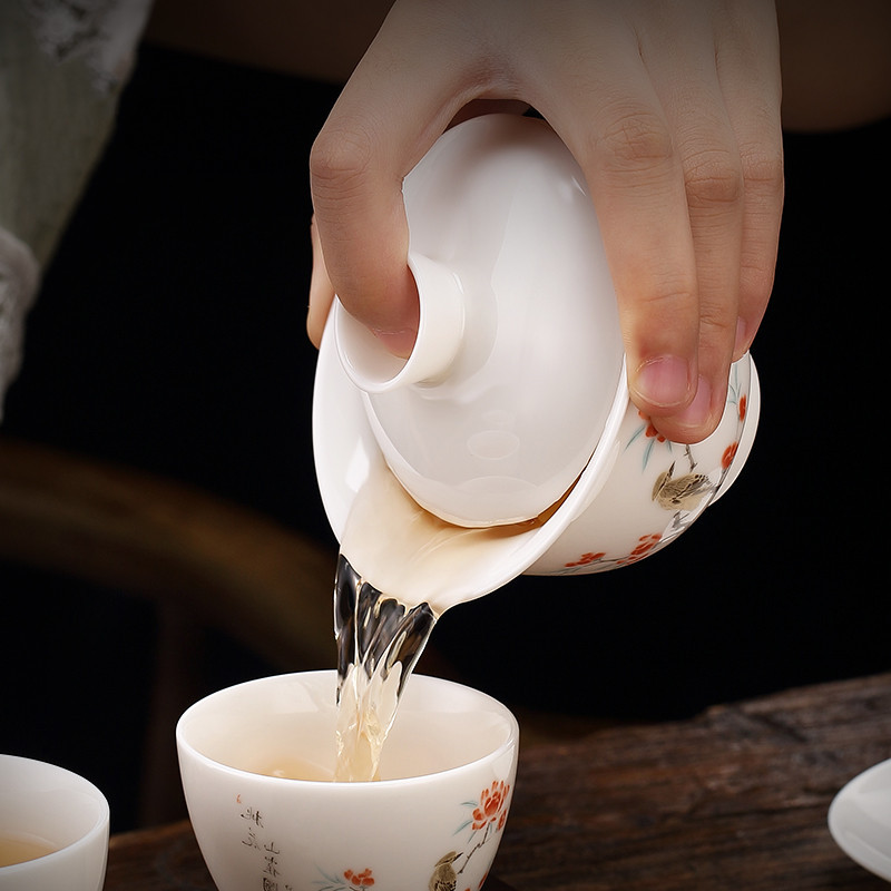 Ķīniešu suet nefrīta balts porcelāns Gaiwan tējas krūze ar rokām apgleznoti ziedi ar rakstu keramikas tējas trauks mājas tējas trauki dzēriena trauki 170 ml