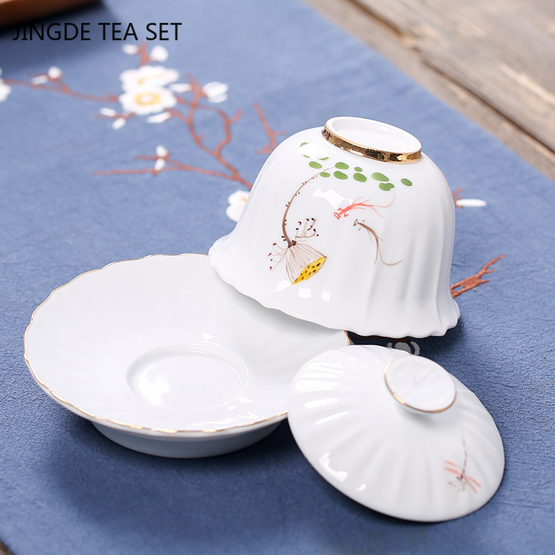 Ķīniešu rokām apgleznotas lotosa raksta keramikas Gaiwan tējas krūze ar rokām gatavota tējas bļoda Mājas porcelāna tējas trauki Aksesuāri Dzērienu trauki 210ml