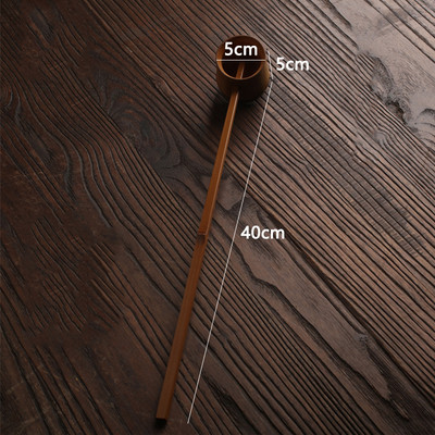 Ar rokām darināta bambusa ūdens karote ar garu rokturi Ēdiena gatavošanas rīki Zupas karotes kauss Dabīgā koka ūdens karotes pārneses rīks