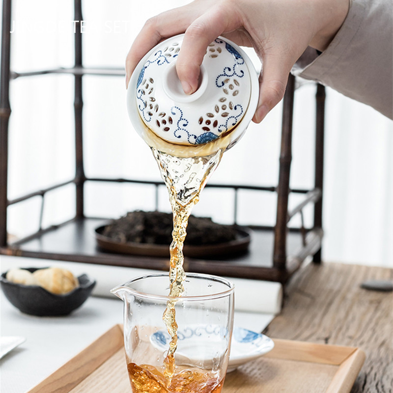 Jingdezhen Lotus Kerámia Gaiwan teáscsésze Kézzel festett tea Tureen Kínai Retro teáskészlet Kiegészítők Teaszertartási ivóedény 110 ml