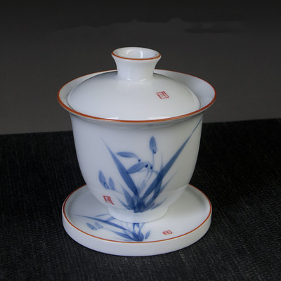 Ķīniešu baltā porcelāna Gaiwan tējas tase Ar rokām gatavota keramikas tēja Tureen Mājas tējas komplekta piederumi Personīgā krūze Pielāgoti dzērieni