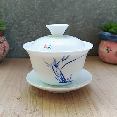 Dehua Ceramic Tea Gaiwan Tējas krūze Ar rokām gatavota tēja ķīniešu baltā porcelāna tējas komplekts Aksesuāri Tējas ceremonijas meistara krūze 110ml