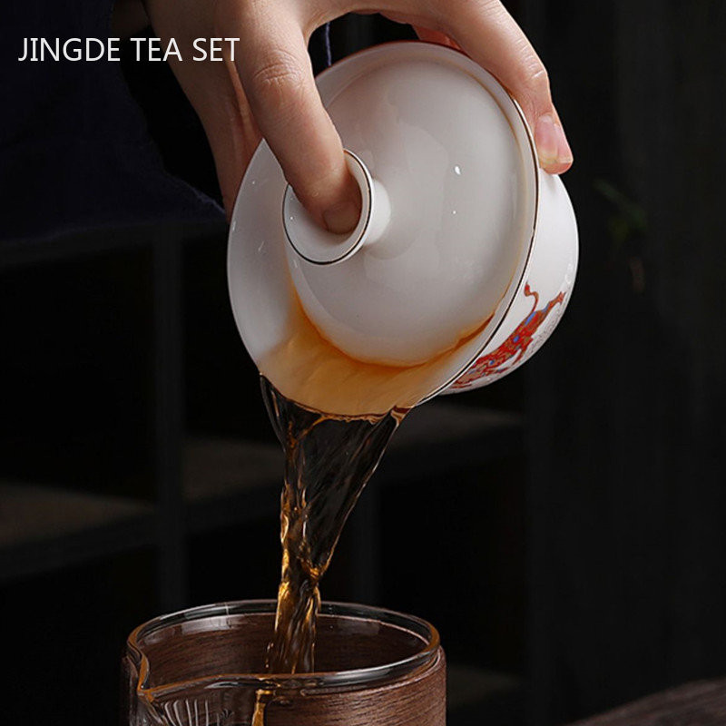 Személyre szabott Dehua fehér porcelán Sancai Gaiwan egyedi teainfuser háztartási kerámia teáscsésze kínai teáskészlet, fedett tál