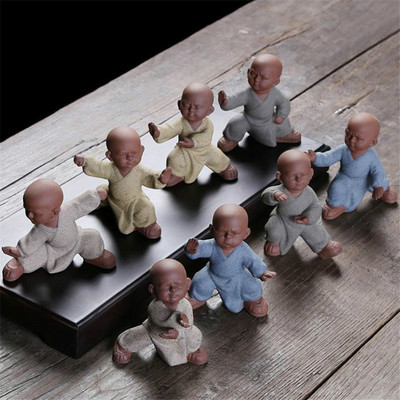 Kreatív kerámia Tai Chi Kung Fu Little Monks Dísz Kis Tea Háziállatok Butik Tea asztaldísz Kiegészítők