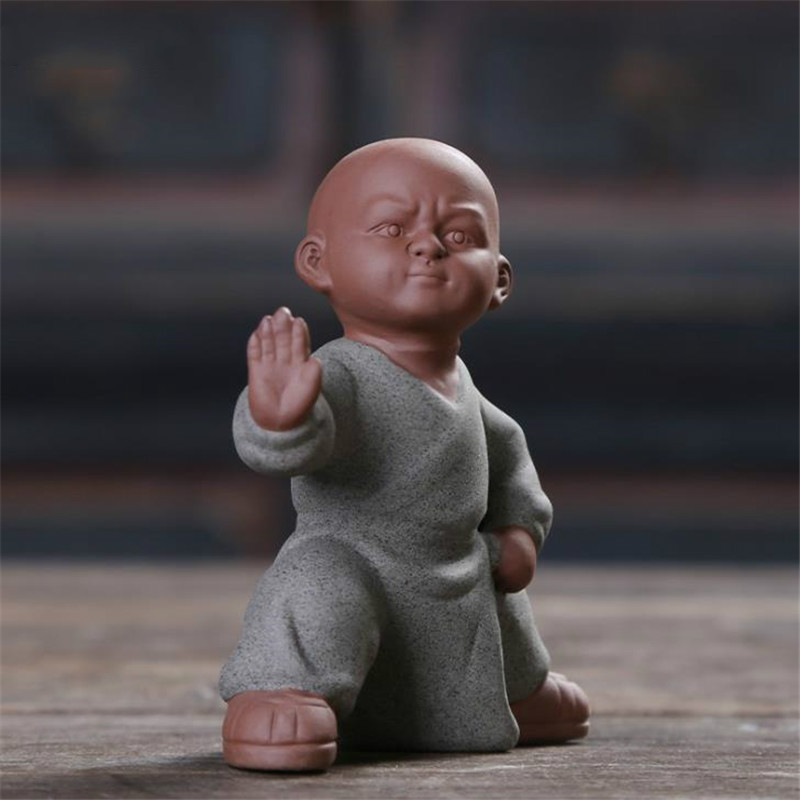 Radoši keramikas Tai Chi Kung Fu mazo mūku rotājumi mazi tējas mājdzīvnieki Boutique tējas galda dekorēšanas piederumi
