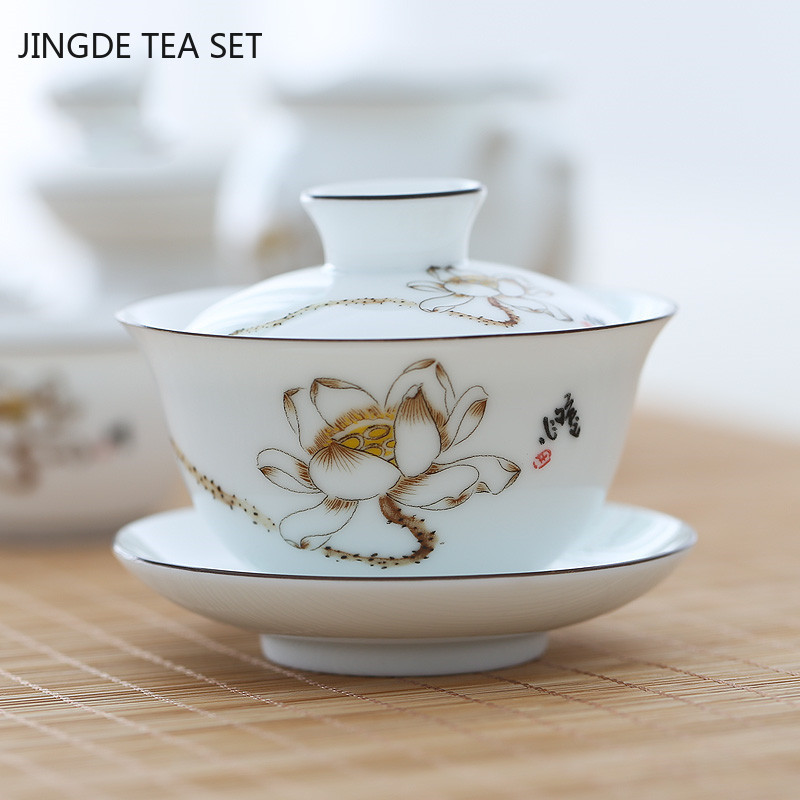 Balta keramikas Gaiwan tējas tase ar rokām gatavota tēja Tureen Boutique ar vāku tējas bļoda Ķīniešu porcelāna tējas komplekta piederumi Dzērieni
