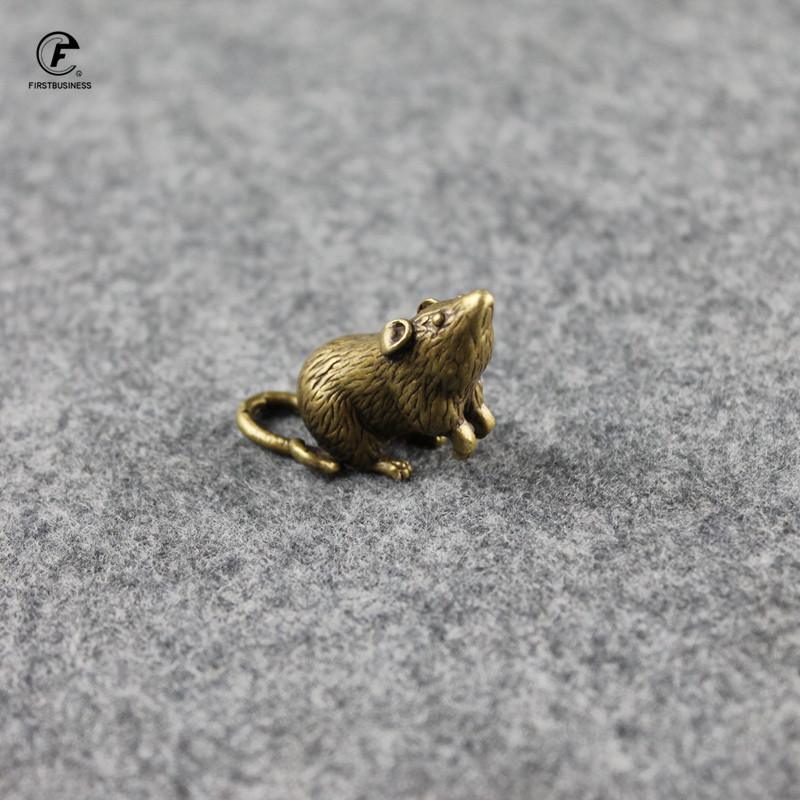 Jauna antīka misiņa zodiaka žurkas persiku statujas rotājumi vintage vara dzīvnieku peles tējas mājdzīvnieku turētājs mazo peļu tējas mājdzīvnieku dekors