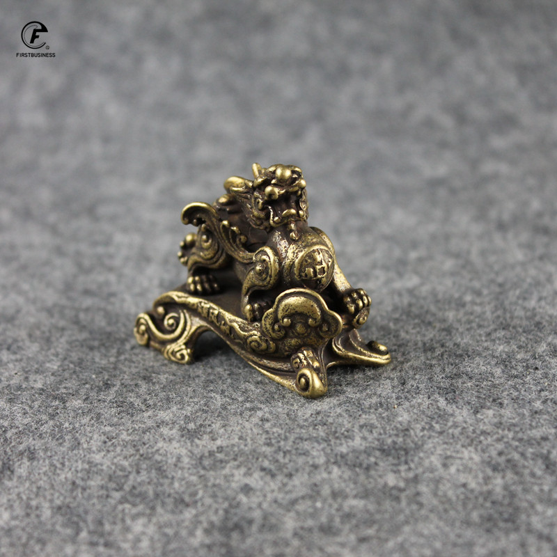 Varinis drakonas namų dekoravimas kinų 12 zodiako gyvūnas drakonas talismanas miniatiūros figūrėlė žalvaris biuro stalas Feng shui dekoro amatai