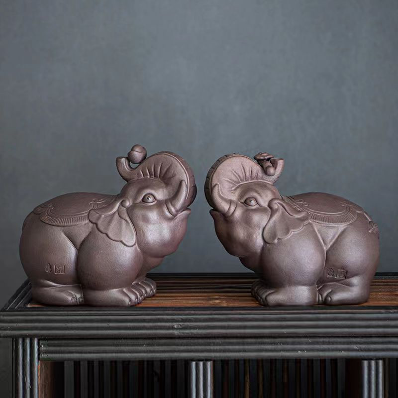 Yixing Boutique Лилав глинен слон Чай Фигурка на домашен любимец Орнаменти за дома Ръчно изработена скулптура Чаена церемония Декорация Китайски прибори за чай