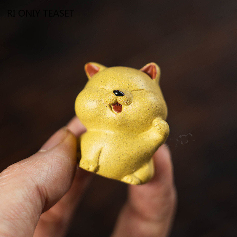 Yixing purpursarkanā māla tēja Mājdzīvnieks Ķīnas zodiaka suņa statujas rotājumi ar rokām darināti skulptūra tēja figūriņu amatniecība Zisha tējas servīzes dekorēšana