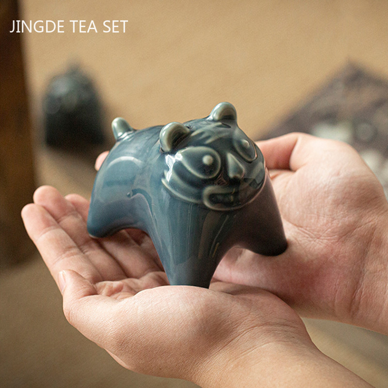 Keramika Dzīvnieku statuja tējas galda dekorēšana Ķīniešu mīlīga tēja mājdzīvnieku rotājumi rakstāmgalds galds ar rokām darināti amatniecības izstrādājumi tējas servīzes piederumi