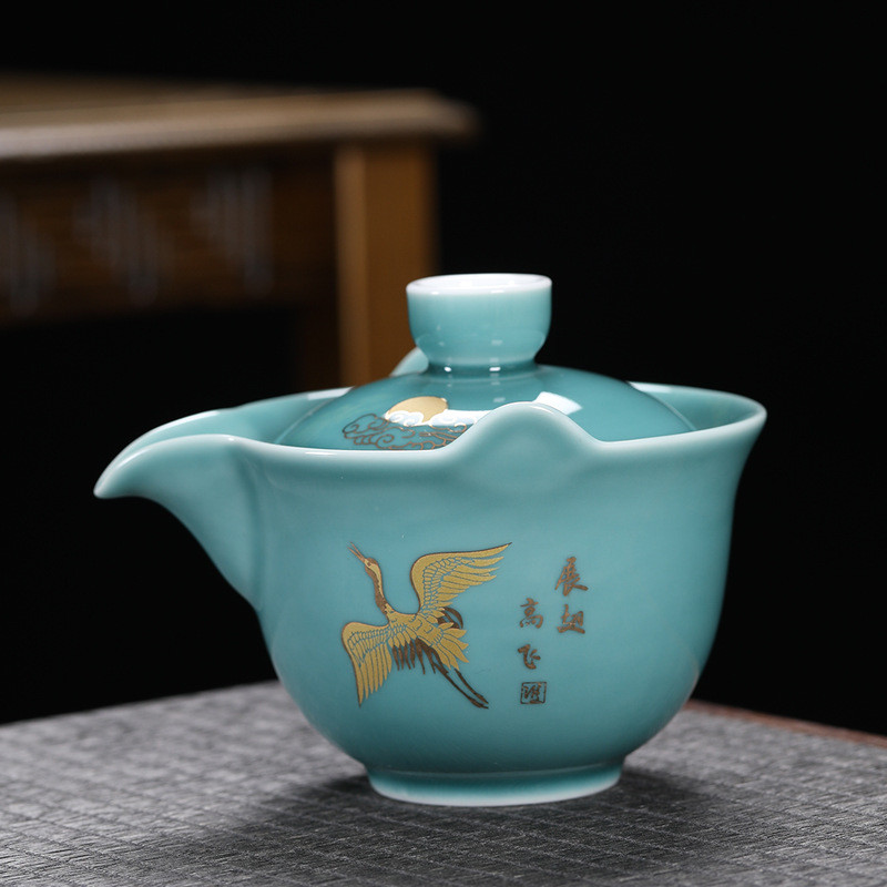 200 ml Kung Fu tējas komplekts Ķīniešu tēja Tureen ar zelta apdruku keramikas Gaiwan mājas zaļā sarkanā Pu'er tējas krūze ar tērauda sietiņiem