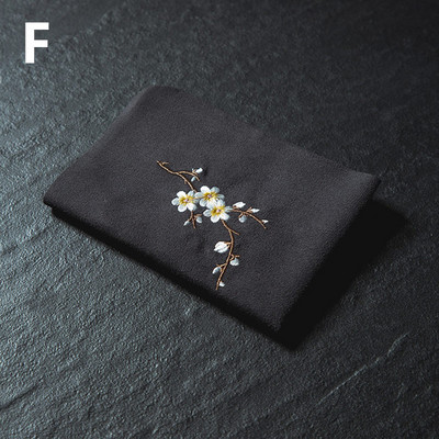 Vintage izšūtas tējas salvetes Audums Zivju plūmju ziedu raksts Bļoda tējkanna tīrīšanas dvielis Galda tējas ceremonijas aksesuārs