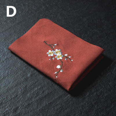 Vintage izšūtas tējas salvetes Audums Zivju plūmju ziedu raksts Bļoda tējkanna tīrīšanas dvielis Galda tējas ceremonijas aksesuārs