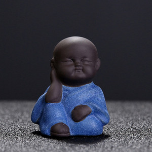 Ķīniešu stila roku darbs Mazais mūks Tēja Mājdzīvnieks purpura smilšu buda Mūks Tējas paplātes dekoru aksesuāri tējas komplekts Dekorācija