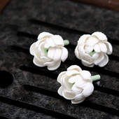 Jasmīna ziedu roku darbs keramikas ziedu figūriņas Boutique Tea Pet Keramikas dekorācijas mājas tējas ceremonijas rotājumiem