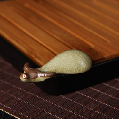 Celadon Mini Tēja Mājdzīvnieku liellopu statujas Rotājumi Govs radošā Māksla un amatniecība Keramika Mēbeles Izstrādājumi Tējas servīzes Dekorācijas