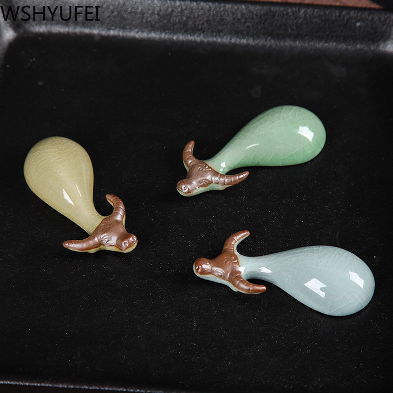 Celadon Mini Tēja Mājdzīvnieku liellopu statujas Rotājumi Govs radošā Māksla un amatniecība Keramika Mēbeles Izstrādājumi Tējas servīzes Dekorācijas