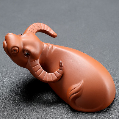 Radoša purpura māla tēja mājdzīvnieku rotājumi guļoša govs statuja Dzīvnieka tēja figūriņa ar rokām darināta skulptūra mājas tējas servīzes dekorācijas māksla