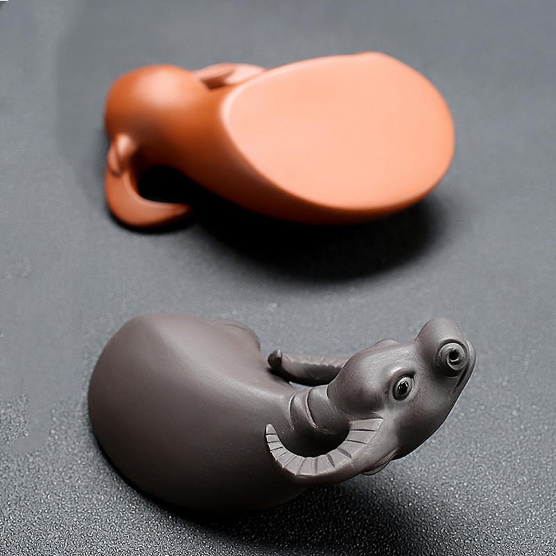 Radoša purpura māla tēja mājdzīvnieku rotājumi guļoša govs statuja Dzīvnieka tēja figūriņa ar rokām darināta skulptūra mājas tējas servīzes dekorācijas māksla