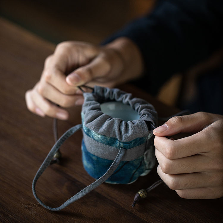 Kínai stílusú teaceremónia Mester egypohárnyi tárolótáska pamutvászon tinta Batik háromrétegű varrás mini textil teászsák ZD48