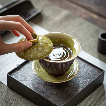 Покрита купа с дизайн на Lotus Японски стил Zen Sancai Покрита чаша Celadon Керамична чаша за чай Kung Fu Чаша за домашен чай ZB105
