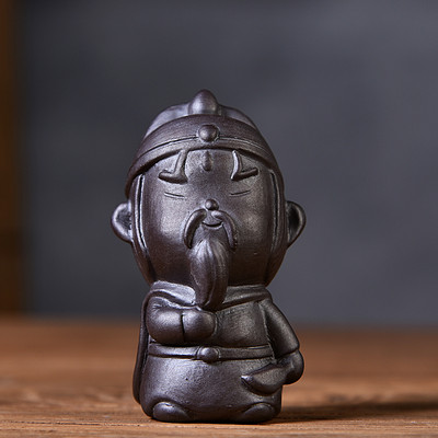 Lila agyag mini Buddha szobor Tea kisállat díszek Aranyos meditáció Szerzetes Kerámia dekoráció Kert Otthon Teaasztal Kiegészítők