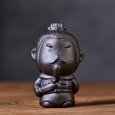 Lila agyag mini Buddha szobor Tea kisállat díszek Aranyos meditáció Szerzetes Kerámia dekoráció Kert Otthon Teaasztal Kiegészítők