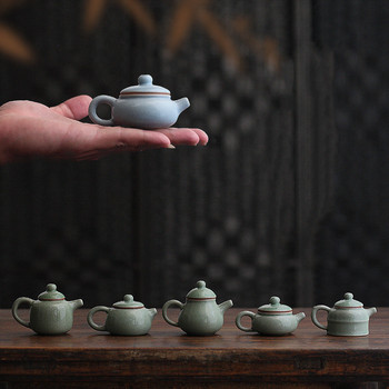 1PCS китайска керамика Small Tea pet Mini Fingertip Pot Tea play Ornament Boutique oolong Tea Accessories декорация на дома