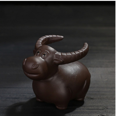 Класически лилав глинен чай Украшение за домашен любимец Прекрасен модел на едър рогат добитък Украса Декорация на саксия за дома Бутикови аксесоари за чаена церемония