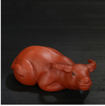 Класически лилав глинен чай Украшение за домашен любимец Прекрасен модел на едър рогат добитък Украса Декорация на саксия за дома Бутикови аксесоари за чаена церемония